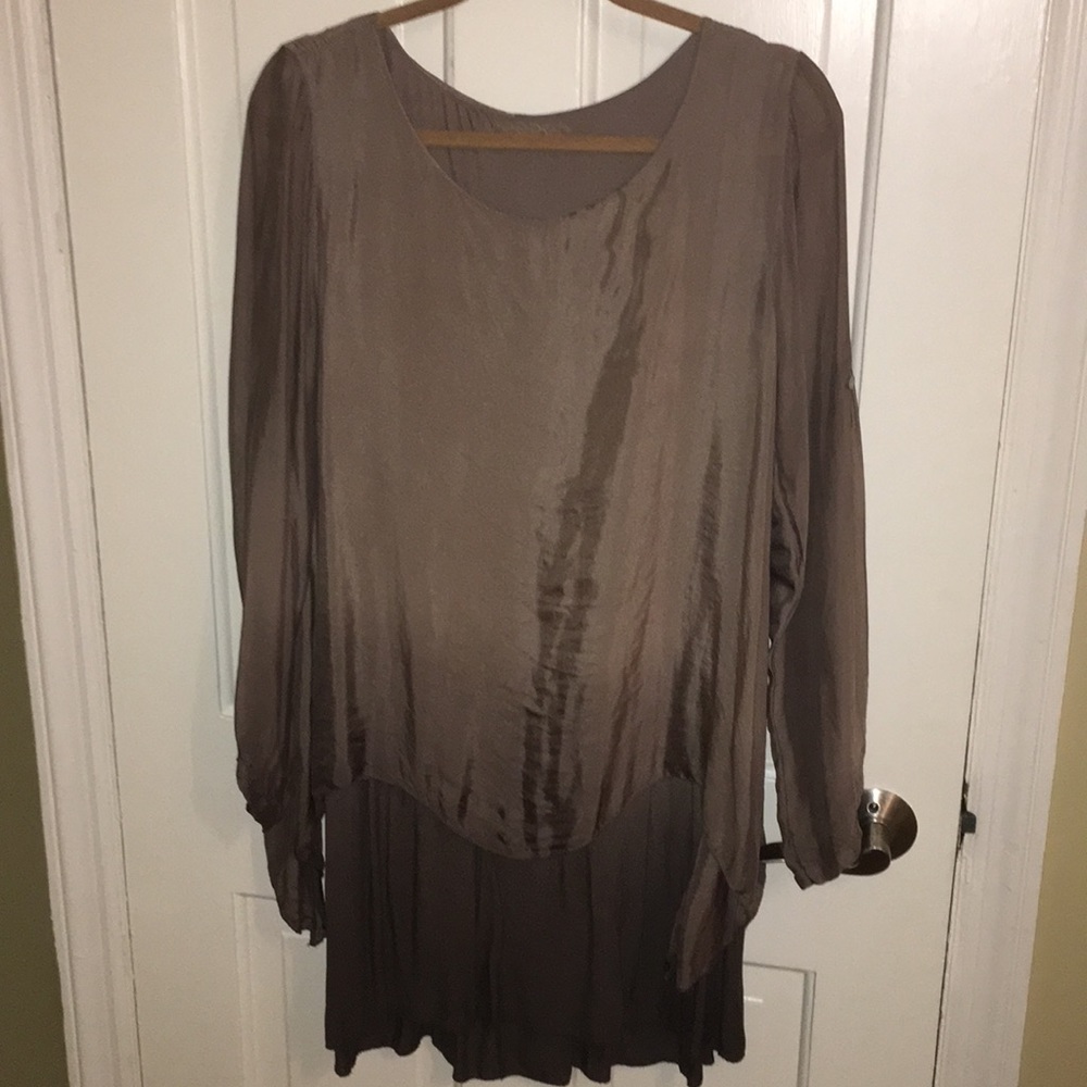 Silky short dress